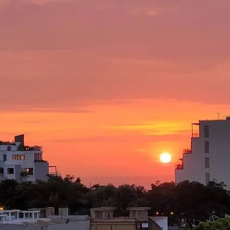 Apartamento Moderno Departamento Cerca Al Malecon Lima Exterior foto