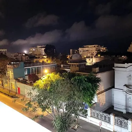 Apartamento Moderno Departamento Cerca Al Malecon Lima Exterior foto