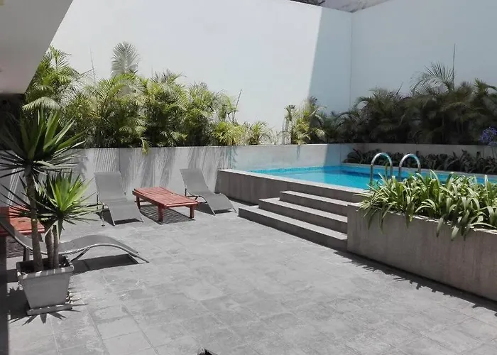 Moderno Departamento Cerca Al Malecon