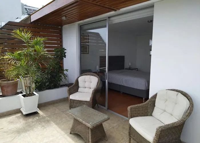 Moderno Departamento Cerca Al Malecon