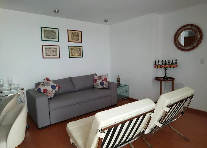 Moderno Departamento Cerca Al Malecon