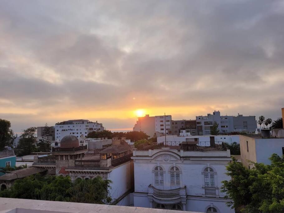 Moderno Departamento Cerca Al Malecon *