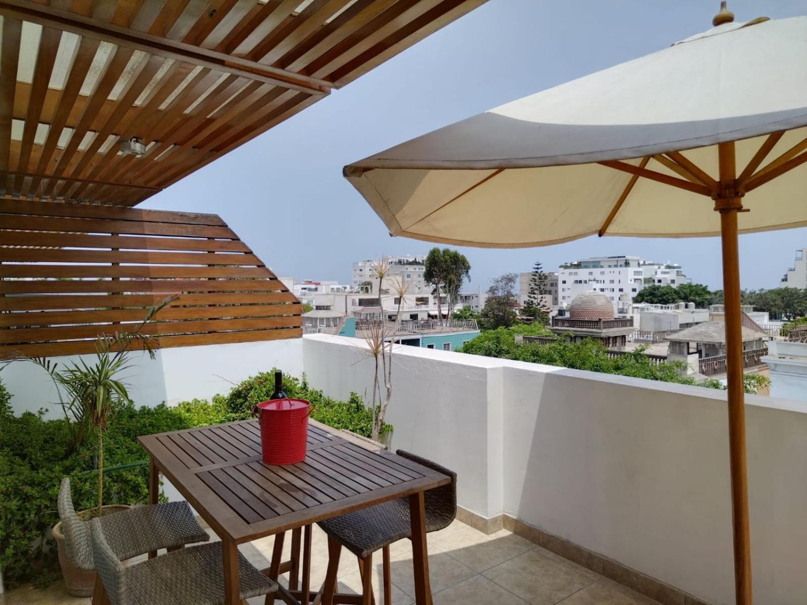 Moderno Departamento Cerca Al Malecon Apartment